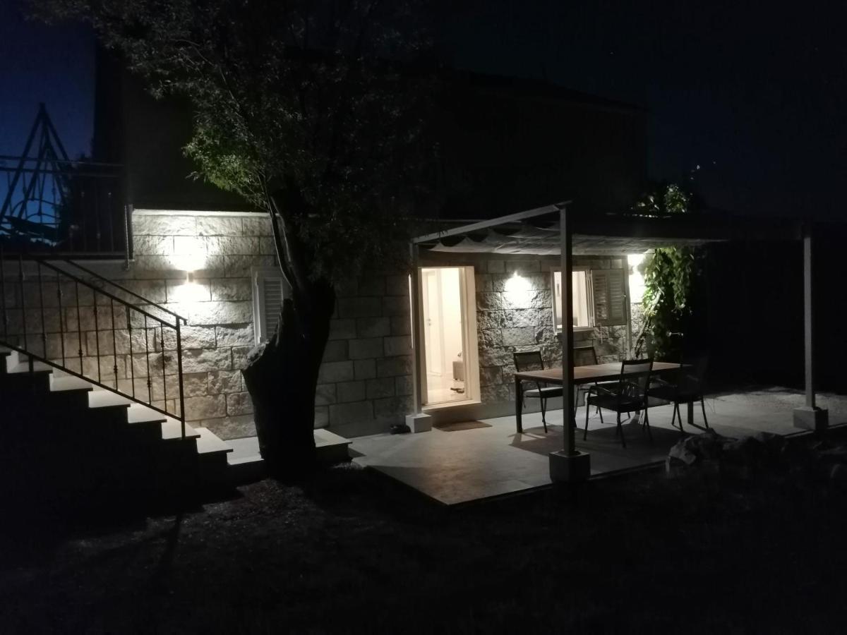 Olive Grove House Lumbarda 빌라 외부 사진