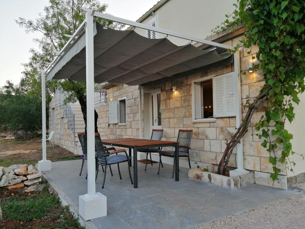 Olive Grove House Lumbarda 빌라 외부 사진